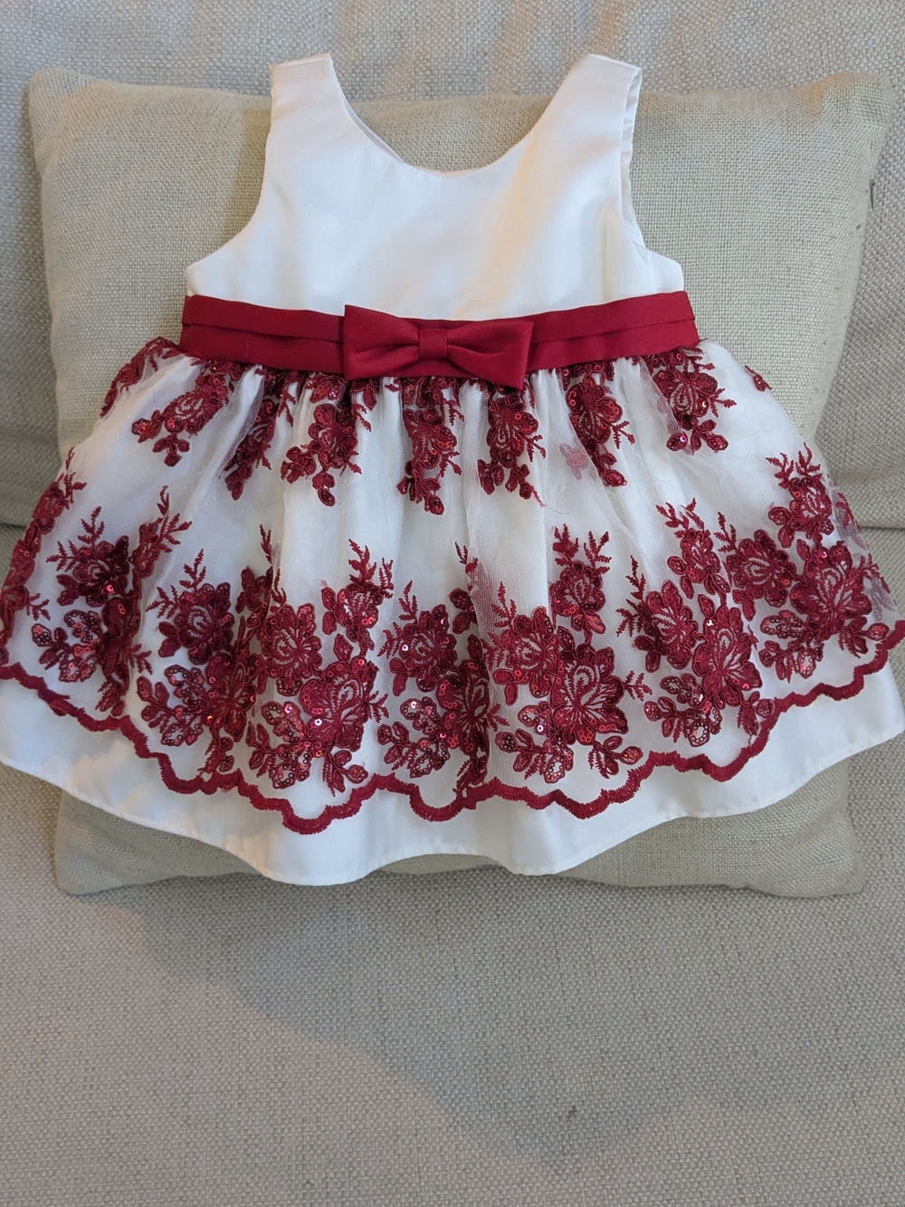 Girls 18 M American Princess White Dress with Red Floral Lace and Bow